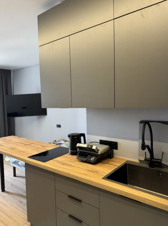 Продажа 1-комнатной квартиры 30 м², Варненская ул.