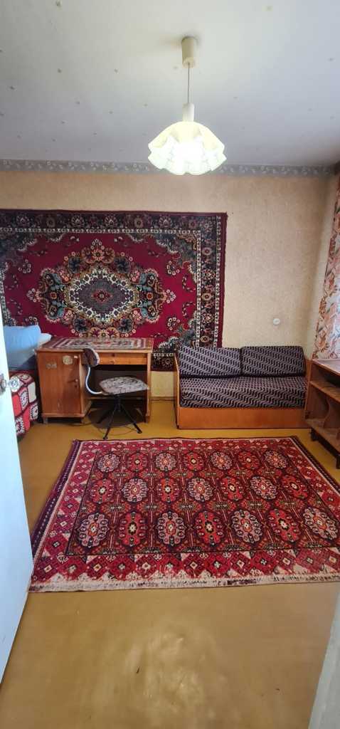 Аренда 3-комнатной квартиры 57 м², Миропольская ул., 3