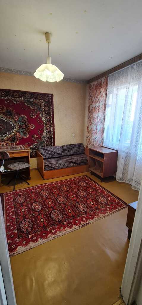 Аренда 3-комнатной квартиры 57 м², Миропольская ул., 3