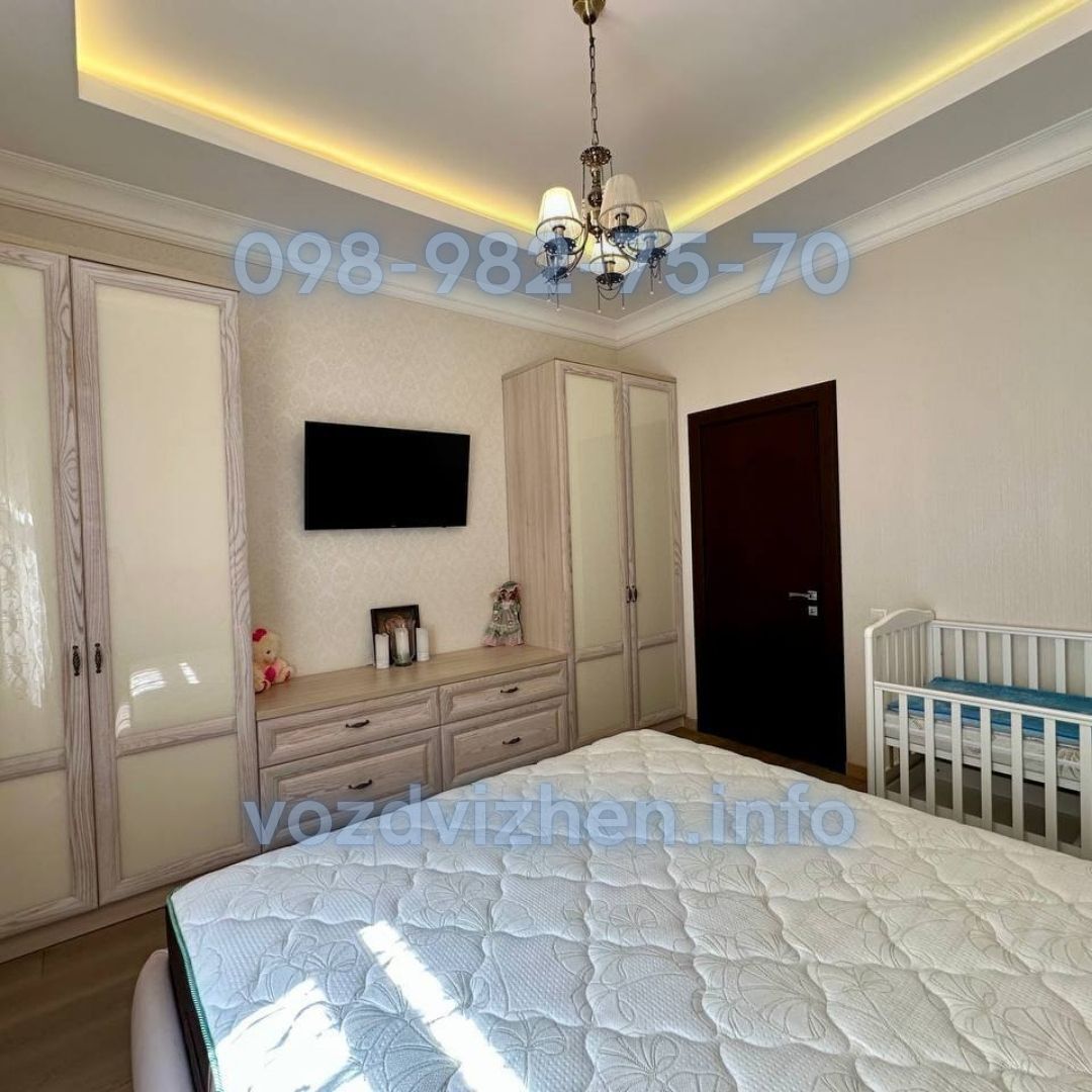 Продаж 3-кімнатної квартири 104 м², Кожем'яцька вул., 14В