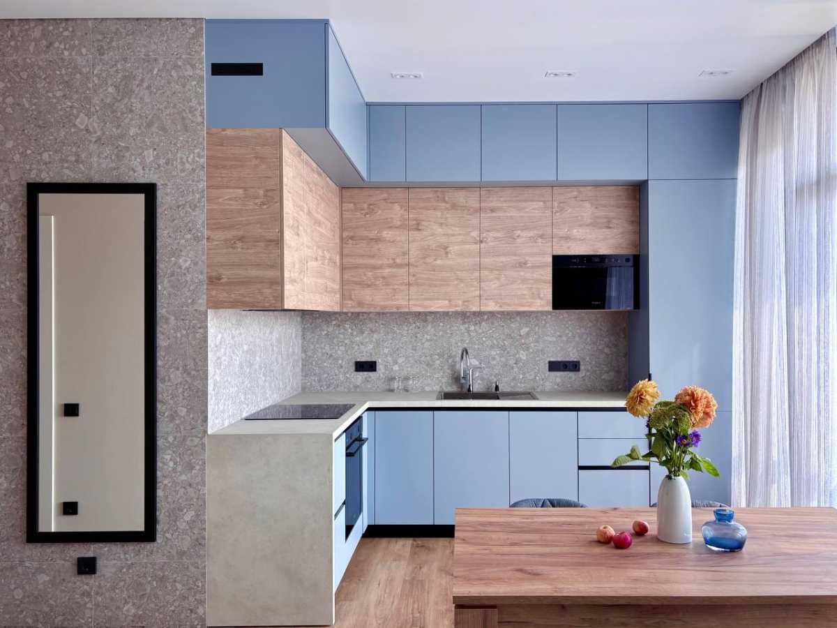 Аренда 1-комнатной квартиры 55 м², Семьи Хохловых ул., 12