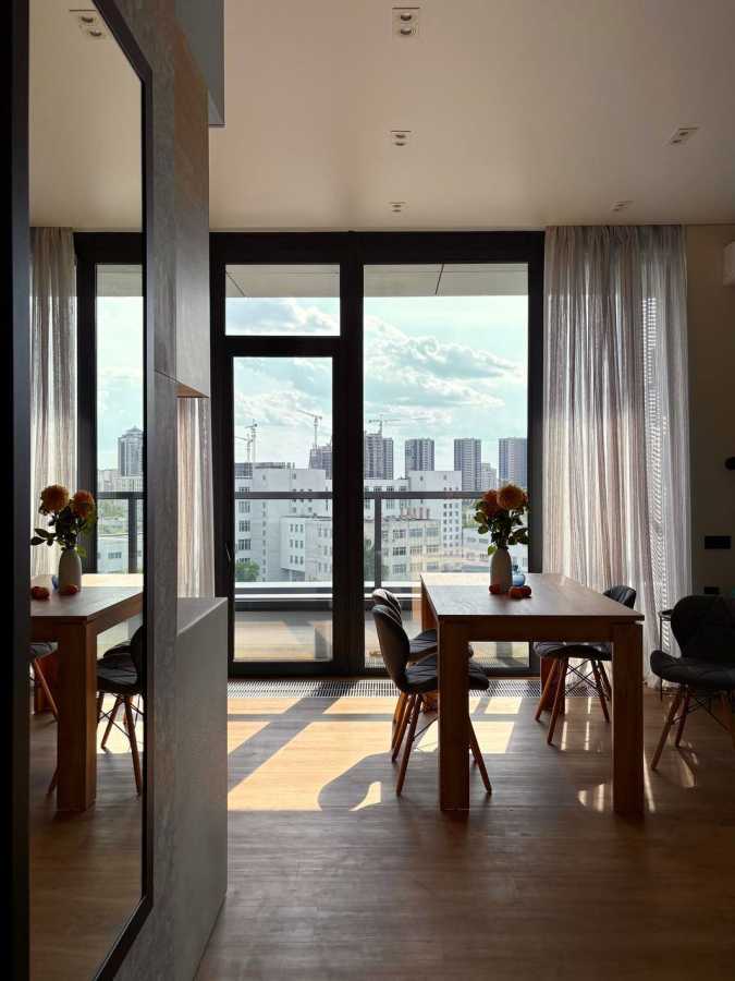 Аренда 1-комнатной квартиры 55 м², Семьи Хохловых ул., 12