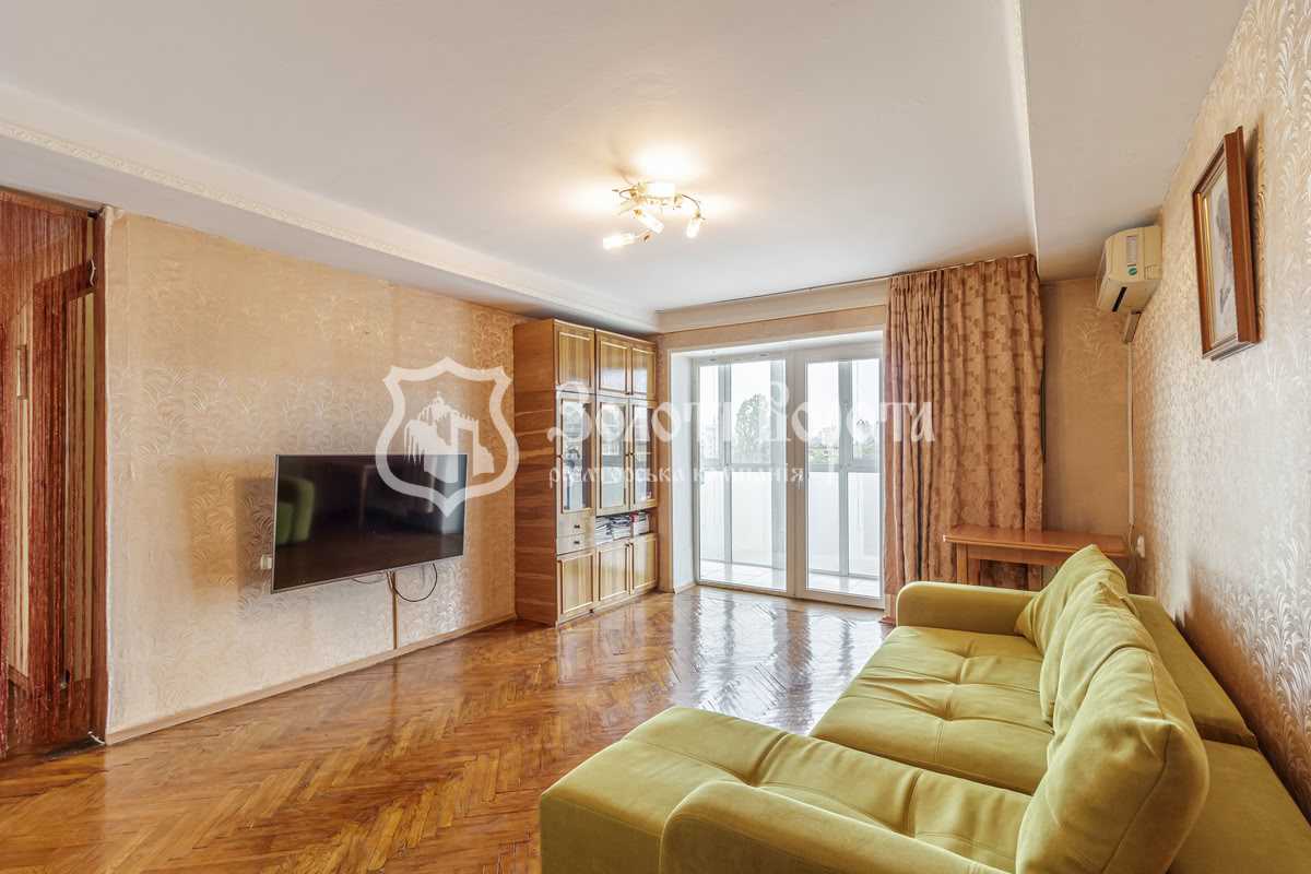 Продаж 4-кімнатної квартири 85 м², Празька вул., 3