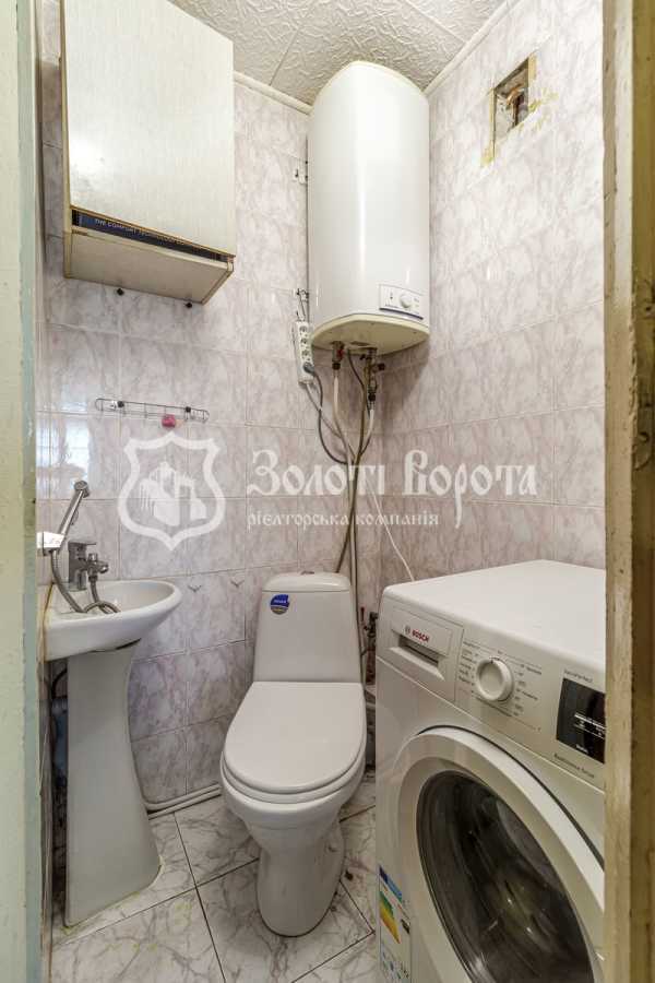 Продаж 4-кімнатної квартири 85 м², Празька вул., 3