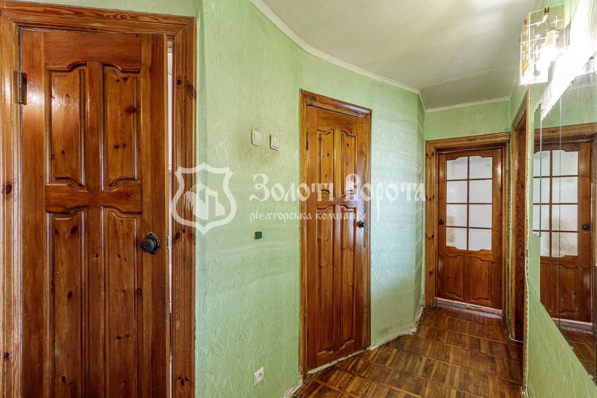 Продаж 4-кімнатної квартири 85 м², Празька вул., 3