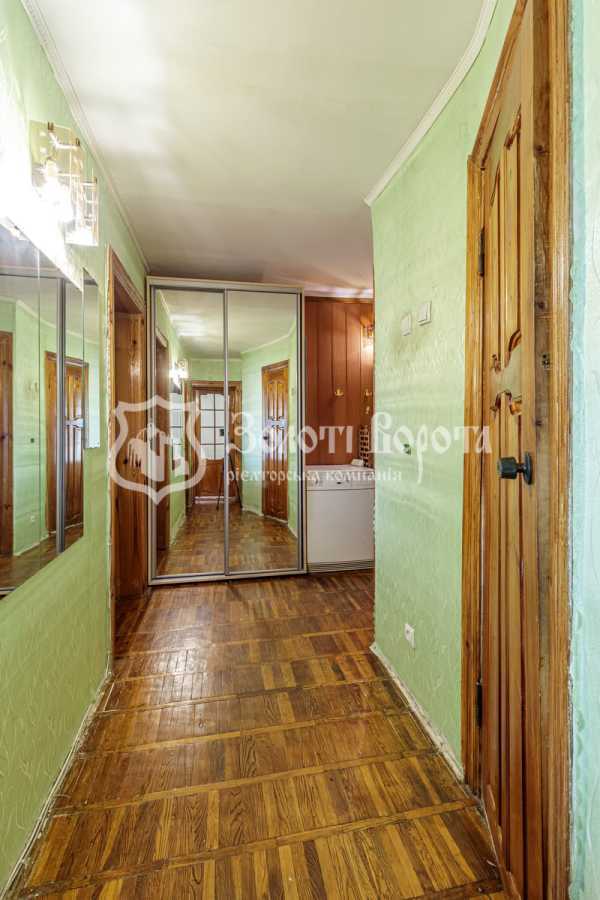 Продаж 4-кімнатної квартири 85 м², Празька вул., 3