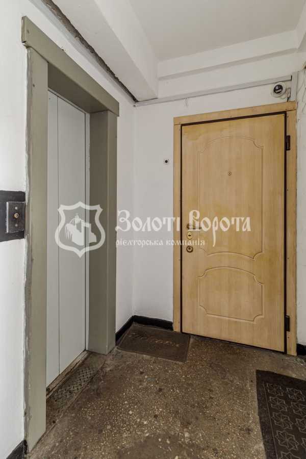 Продаж 4-кімнатної квартири 85 м², Празька вул., 3