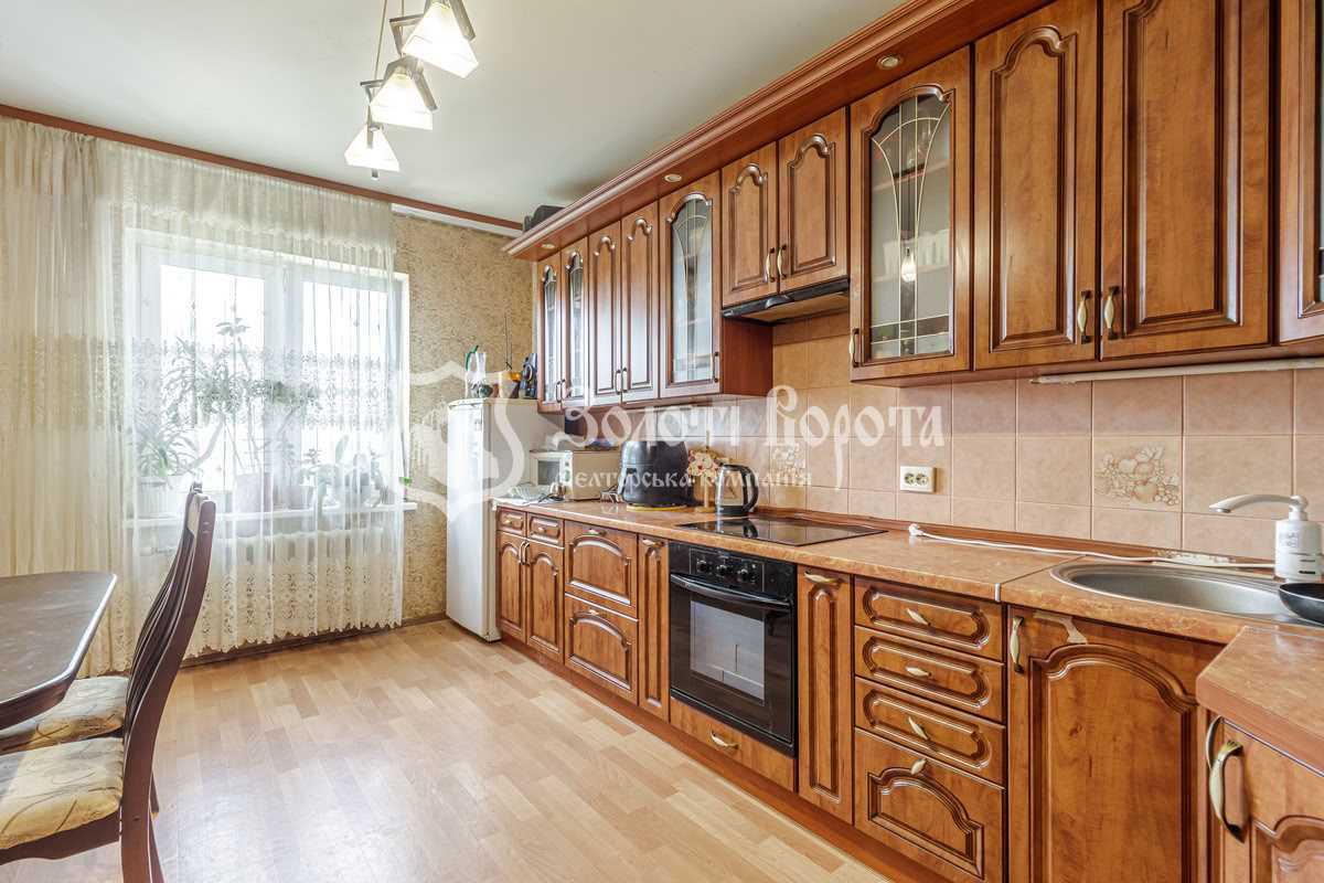 Продаж 3-кімнатної квартири 90.8 м², Милославська, 4