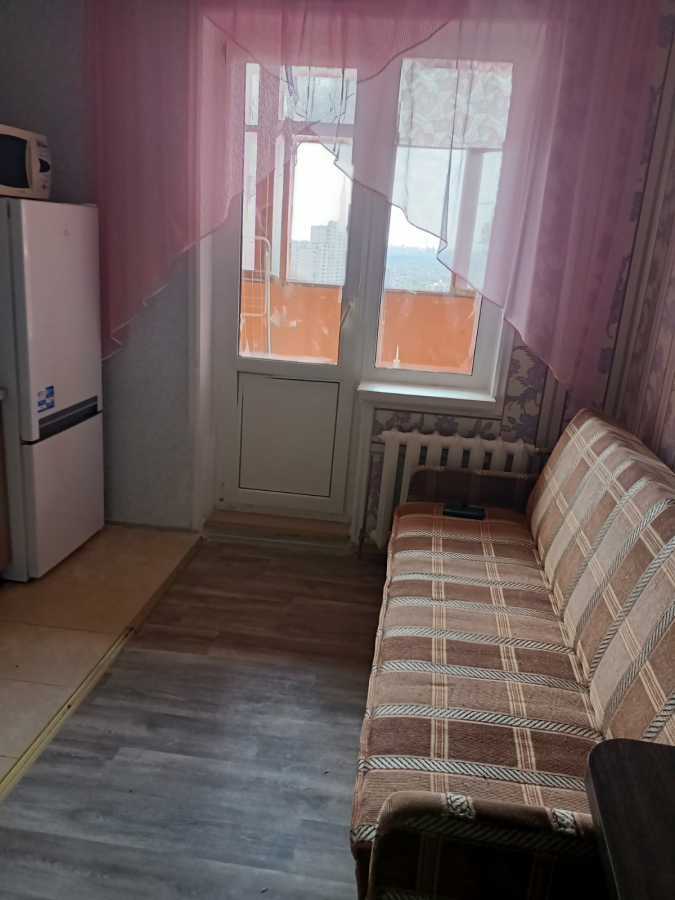 Аренда 1-комнатной квартиры 48 м², Милославська, 8