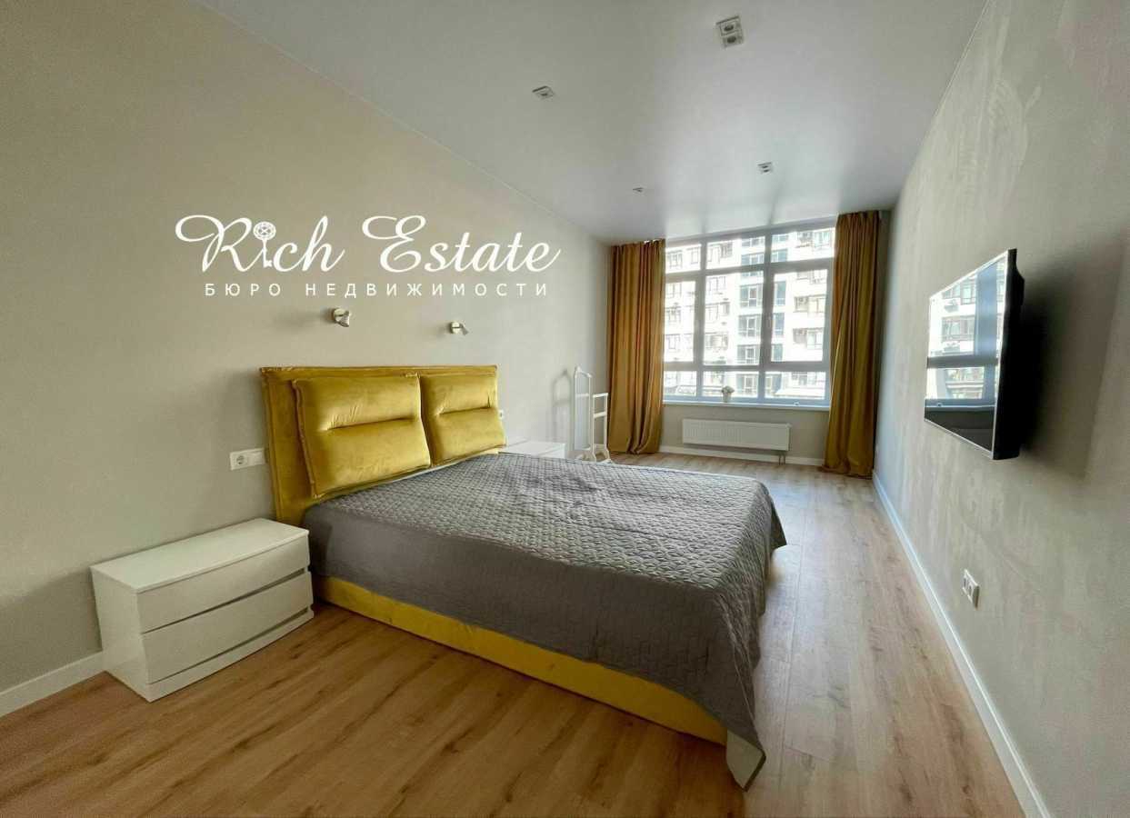Аренда 2-комнатной квартиры 70 м², Глубочицкая ул., 13
