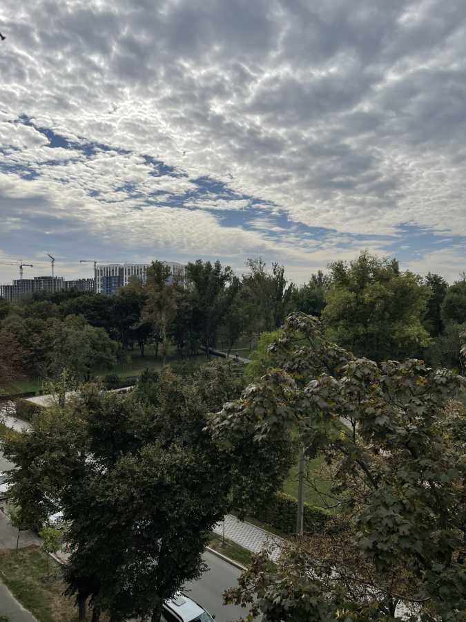 Продажа 2-комнатной квартиры 46 м², Винницкая ул., 8