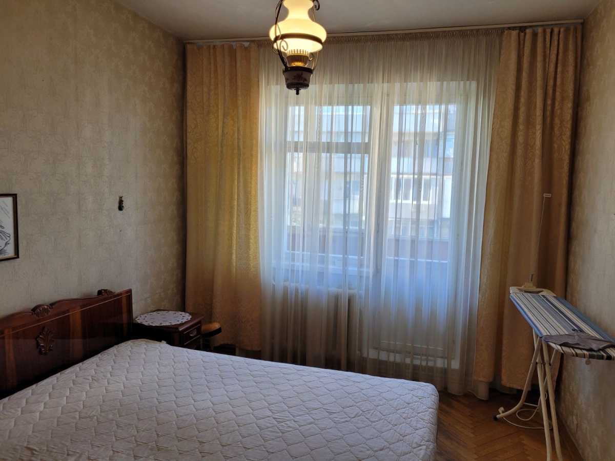 Аренда 2-комнатной квартиры 52 м², Семьи Идзиковских ул., 4