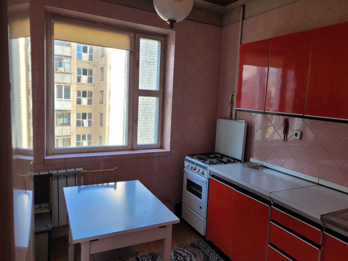 Аренда 2-комнатной квартиры 52 м², Семьи Идзиковских ул., 4