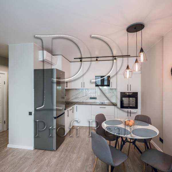 Продажа 1-комнатной квартиры 48 м², Комарова Космонавта, 15