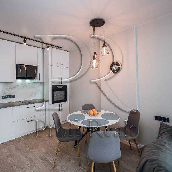 Продажа 1-комнатной квартиры 48 м², Комарова Космонавта, 15