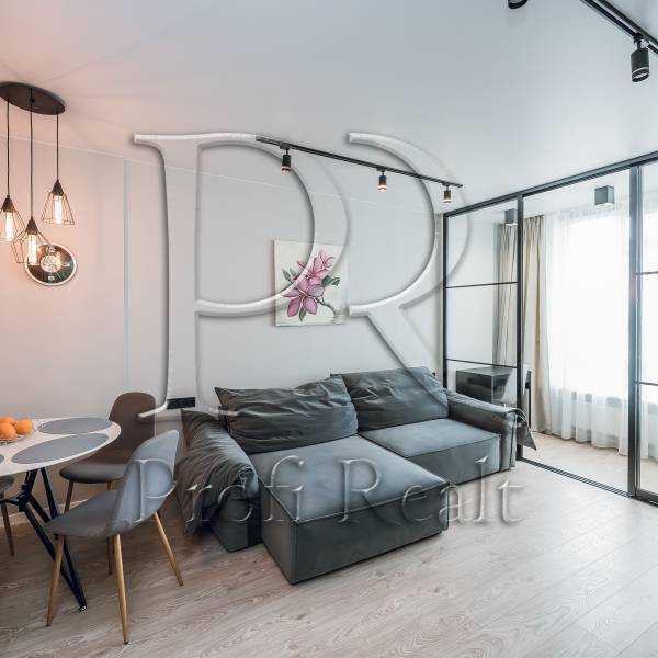 Продажа 1-комнатной квартиры 48 м², Комарова Космонавта, 15