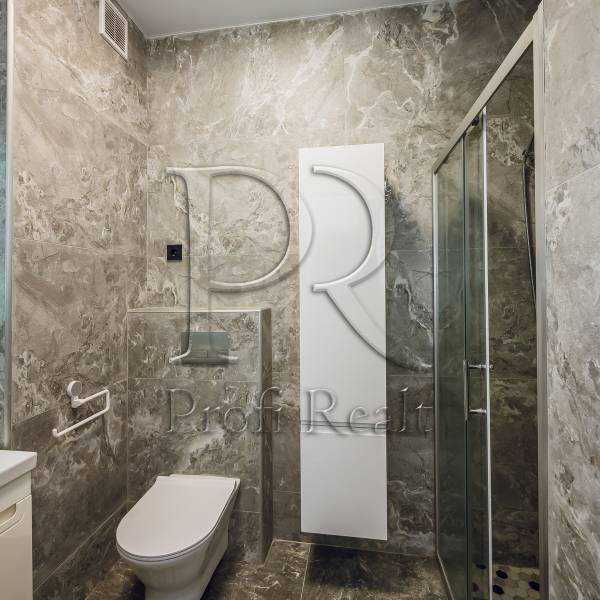 Продажа 1-комнатной квартиры 48 м², Комарова Космонавта, 15