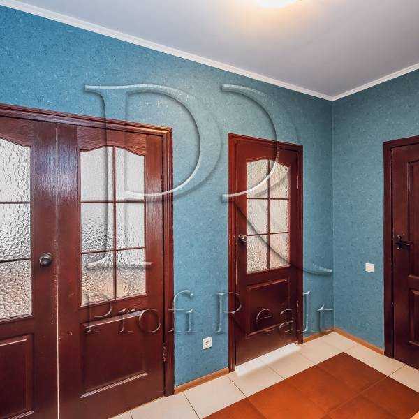 Продажа 1-комнатной квартиры 47 м², Здолбуновская ул., 9Б