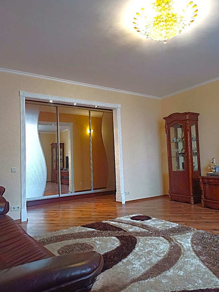 Оренда 2-кімнатної квартири 68 м², Композитора Ніщинського вул., 16