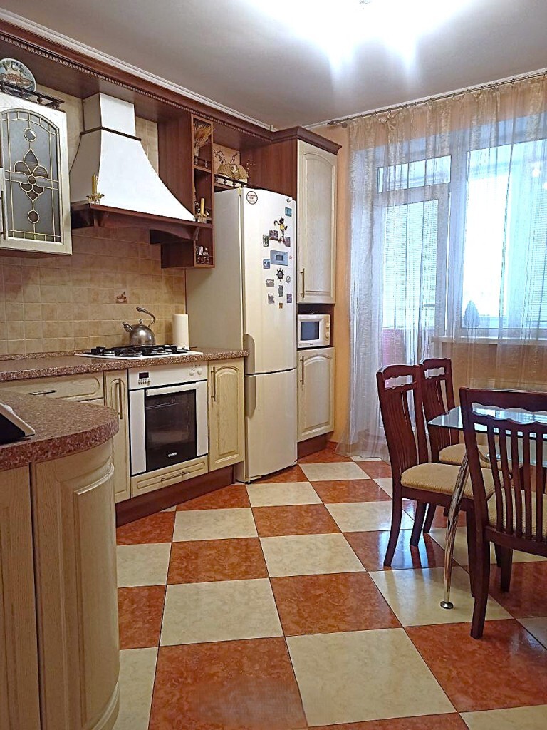 Оренда 2-кімнатної квартири 68 м², Композитора Ніщинського вул., 16