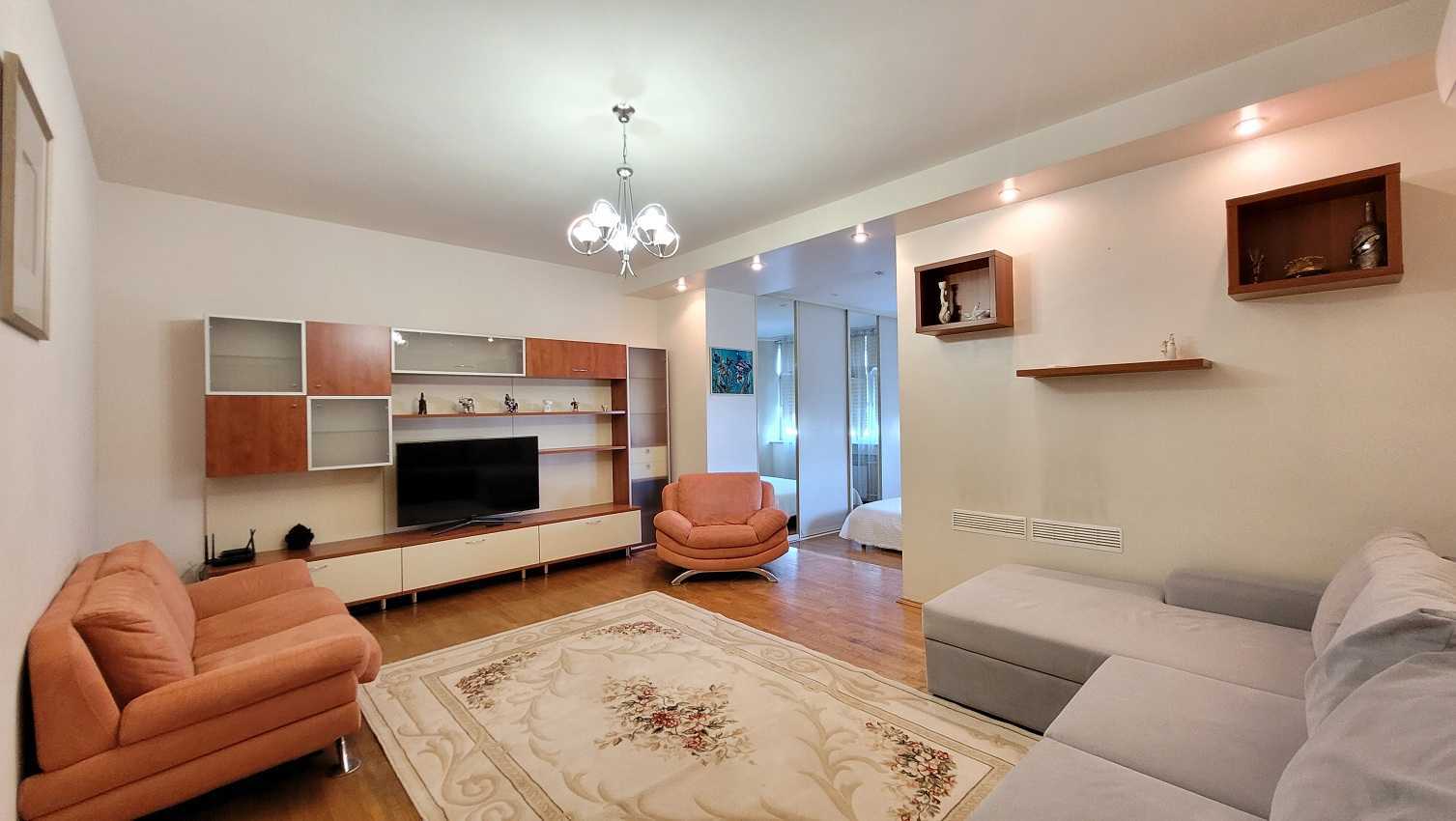 Аренда 2-комнатной квартиры 76 м², Воздухофлотский просп., 25