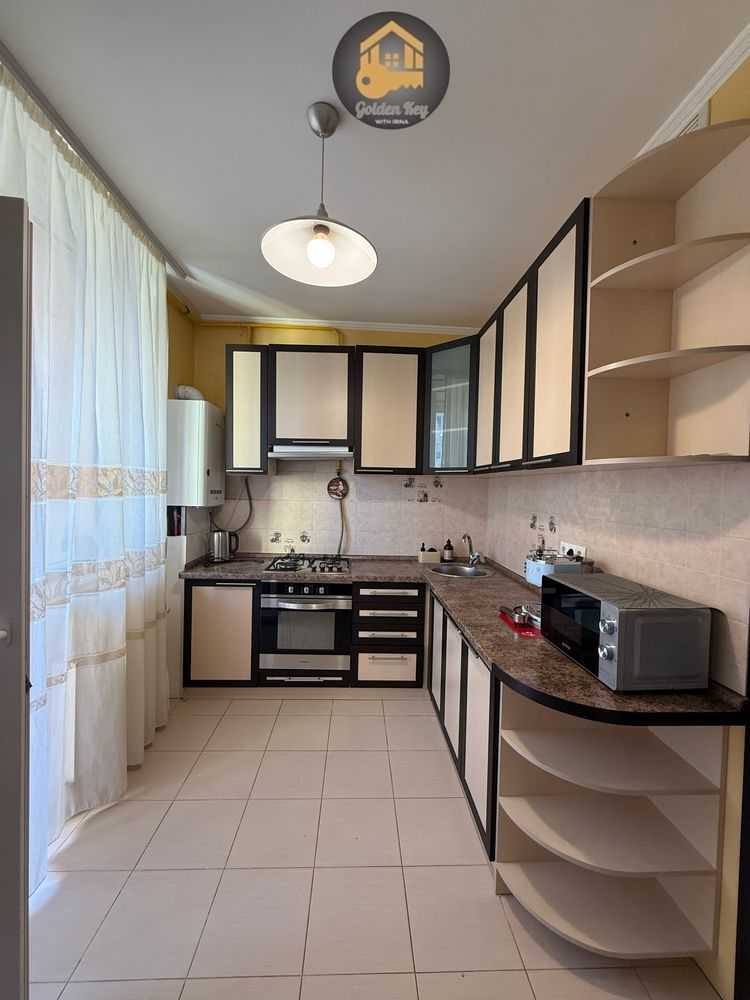 Продажа 1-комнатной квартиры 37.9 м², Выставочная ул., 12