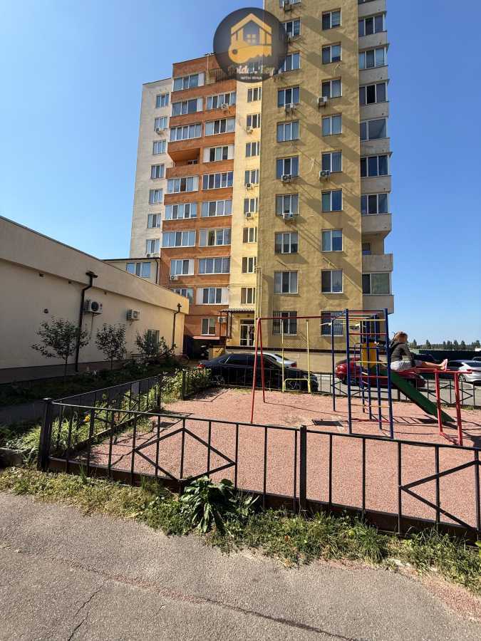 Продажа 1-комнатной квартиры 37.9 м², Выставочная ул., 12