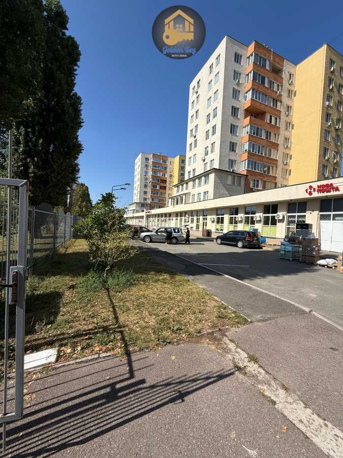 Продажа 1-комнатной квартиры 37.9 м², Выставочная ул., 12