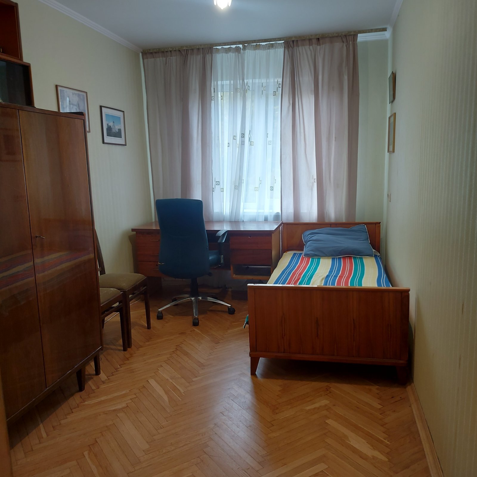 Оренда 3-кімнатної квартири 70 м², Новгородська вул., 11