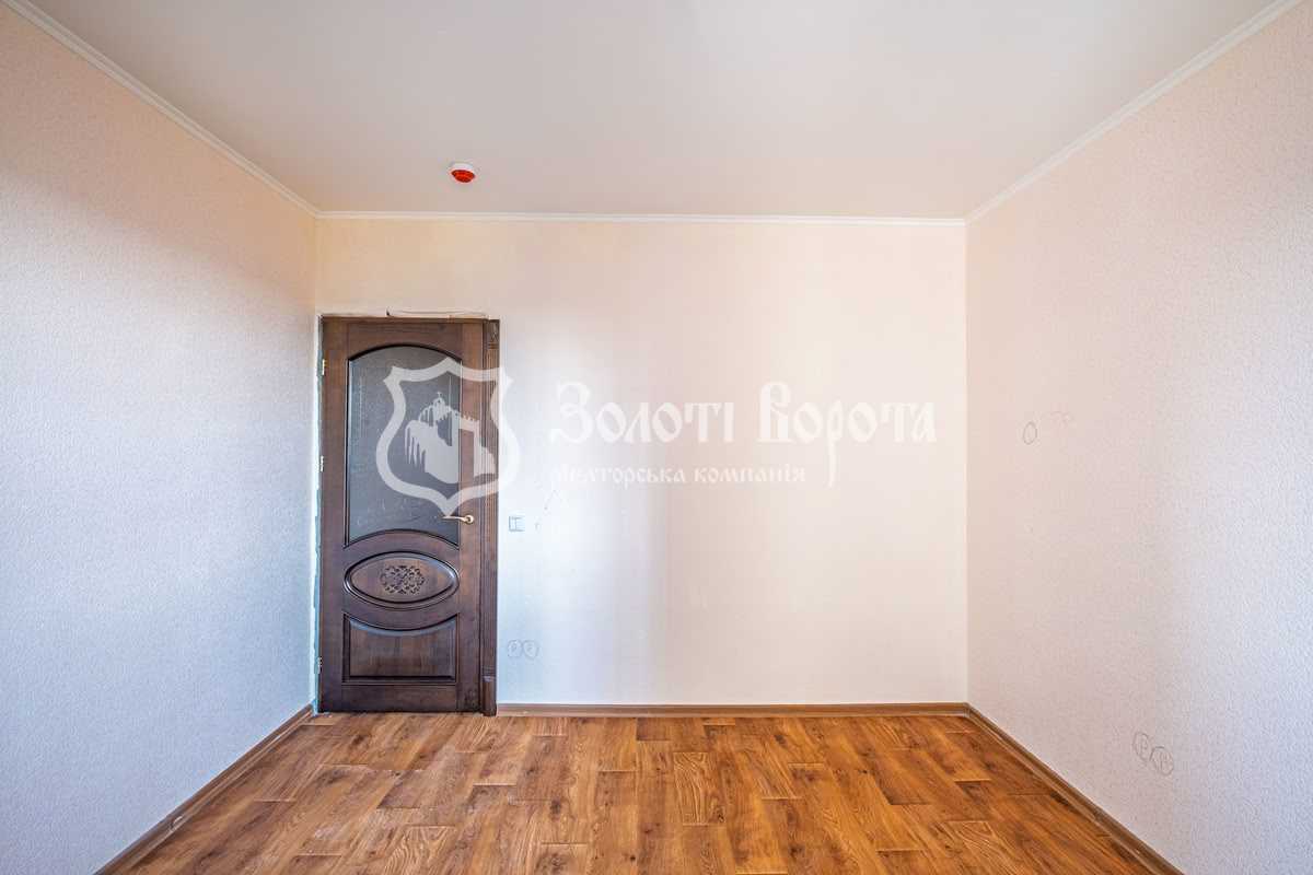 Продаж 2-кімнатної квартири 73 м², Миколи Вінграновського вул., 2