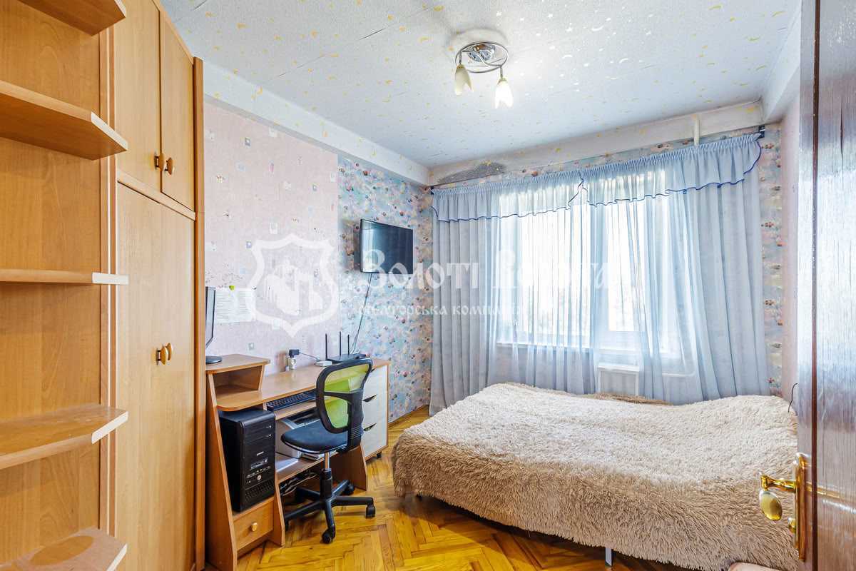 Продаж 3-кімнатної квартири 61 м², Академіка Курчатова вул., 3
