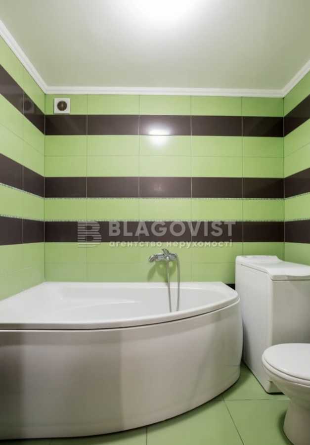 Продаж 4-кімнатної квартири 105 м², Петрівська вул., 9
