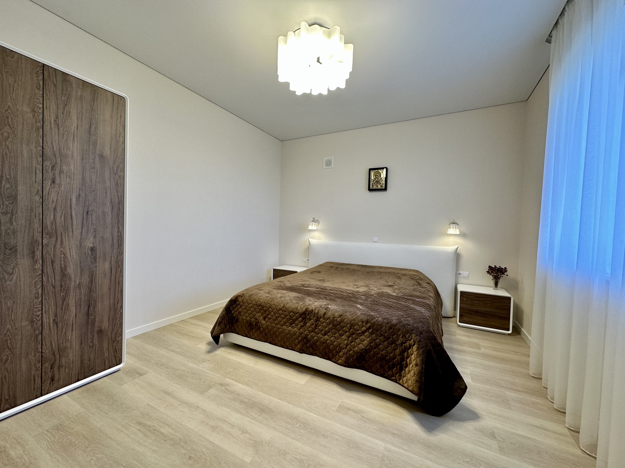 Аренда дома 400 м², Сонячна вул.