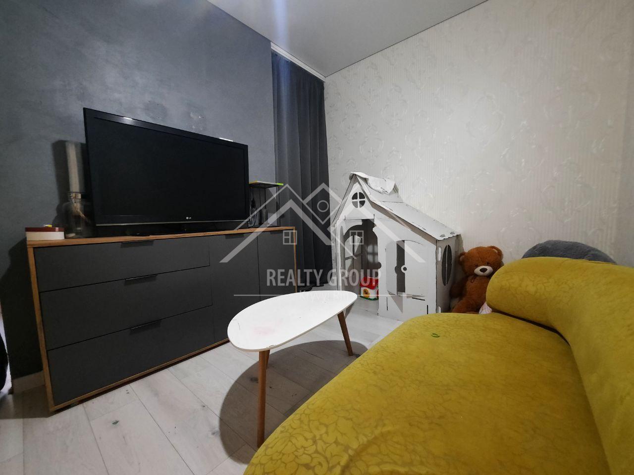 Продажа 2-комнатной квартиры 50 м², Июльская ул.