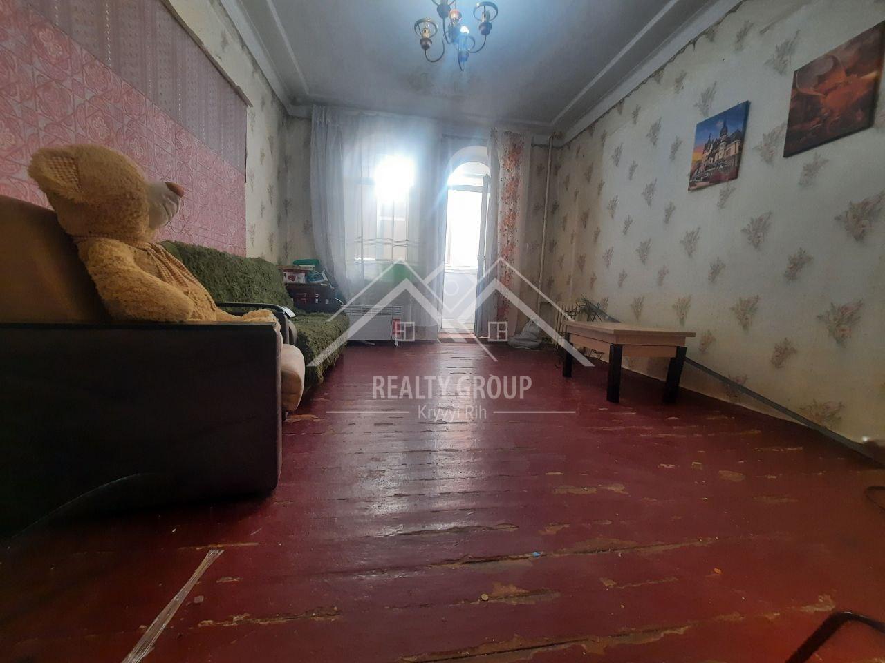 Продаж 3-кімнатної квартири 70 м², Симбірцева вул.