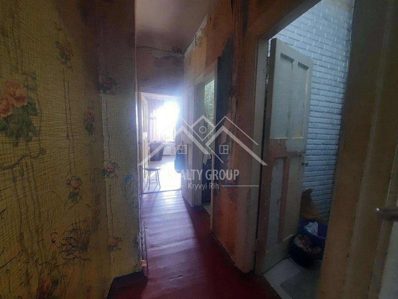 Продаж 3-кімнатної квартири 70 м², Симбірцева вул.