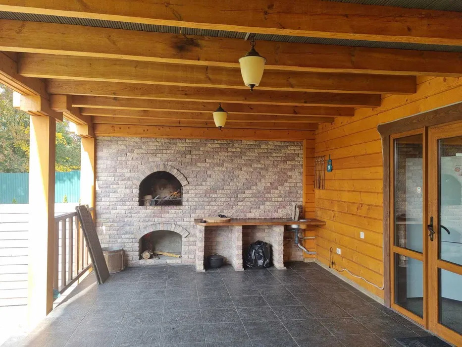 Коттедж посуточно 200 м²