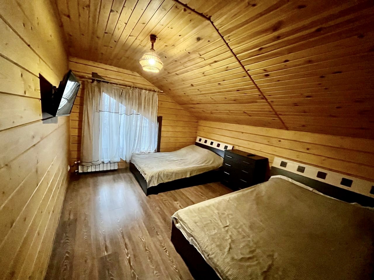 Коттедж посуточно 200 м²