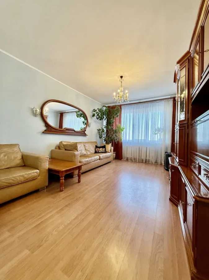 Аренда 3-комнатной квартиры 65 м², Гагарина просп., 104