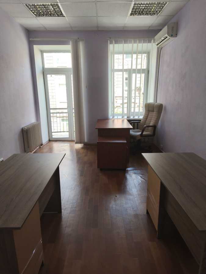 Аренда офиса 91 м², Короленко пер., 8