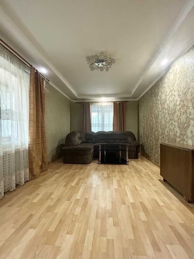 Продажа 2-комнатной квартиры 52 м², Вербовая ул.