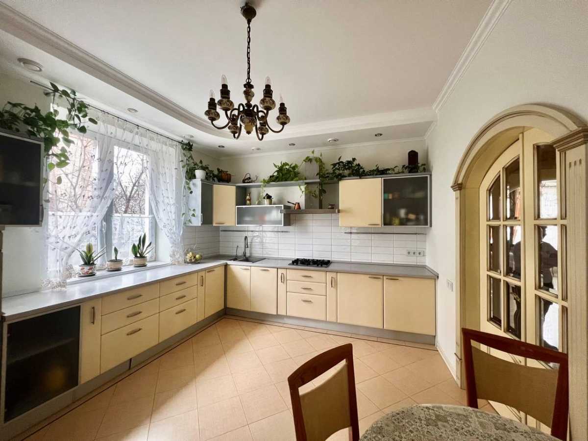 Продажа дома 220 м², Придорожная ул.