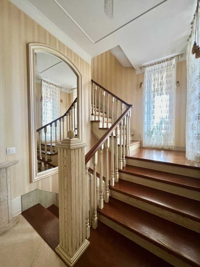 Продажа дома 220 м², Придорожная ул.