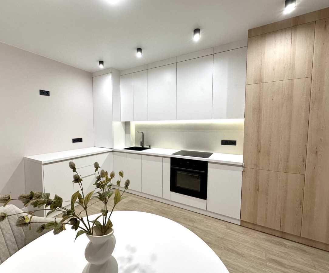 Продажа 1-комнатной квартиры 41 м², Вячеслава Черновола ул.