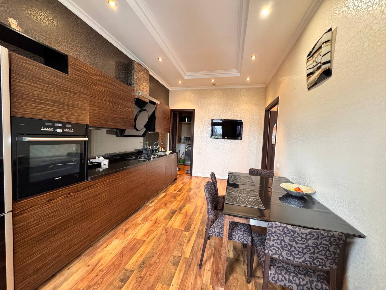 Аренда 3-комнатной квартиры 160 м², Лермонтовский пер., 11