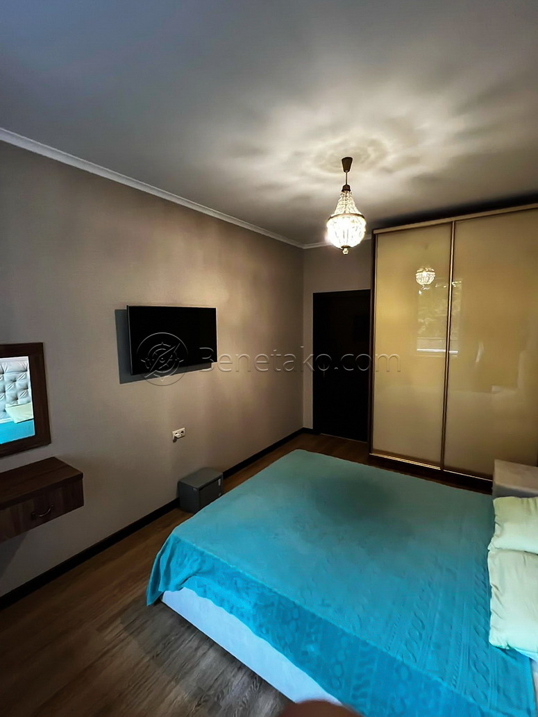 Продажа 3-комнатной квартиры 53 м², Французский бул., 85/5