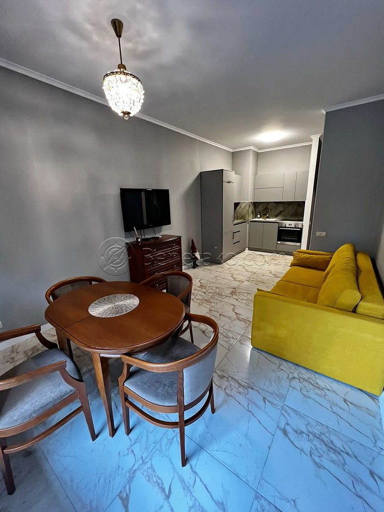 Продажа 3-комнатной квартиры 53 м², Французский бул., 85/5