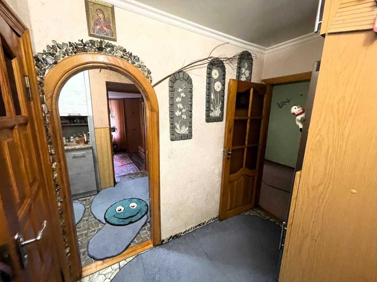 Продажа 2-комнатной квартиры 47.9 м², Степана Бандеры ул.