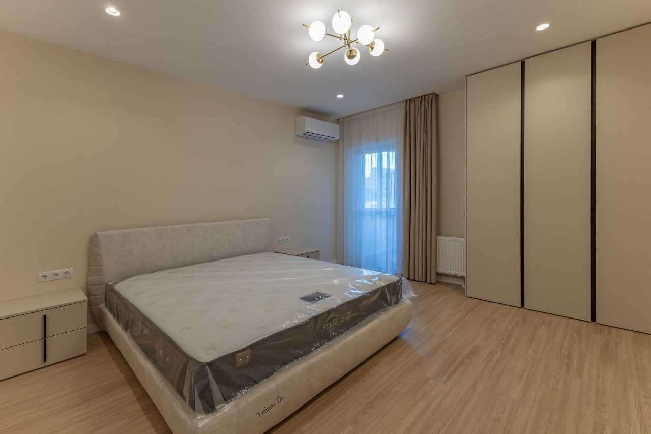 Оренда 2-кімнатної квартири 83 м², Золотоустівська вул., 27