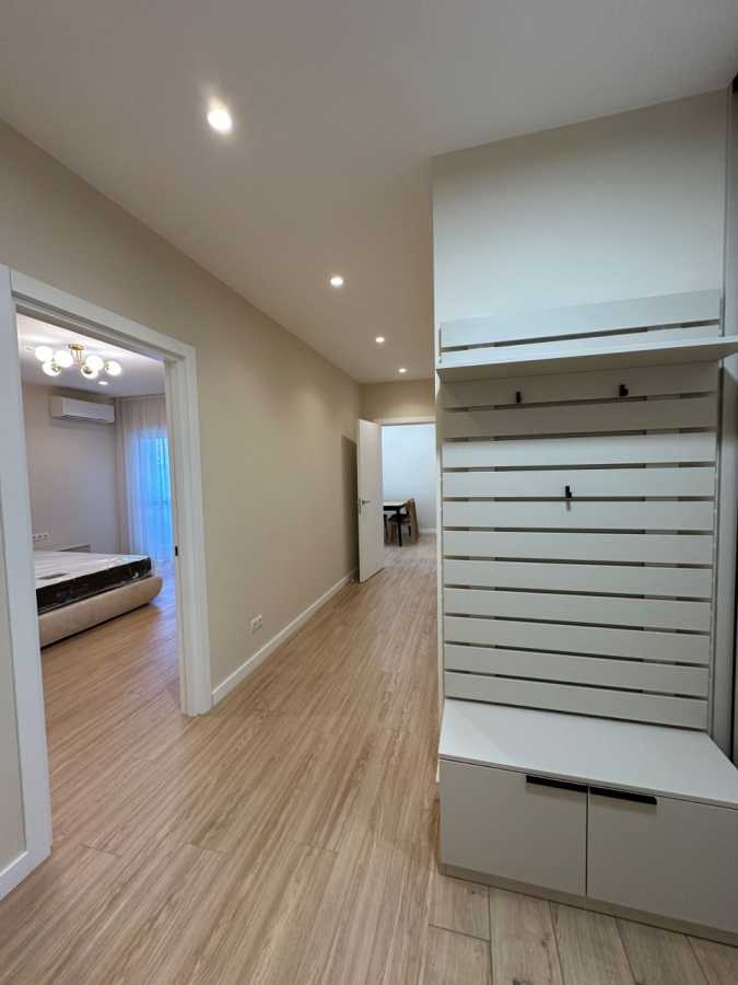 Оренда 2-кімнатної квартири 83 м², Золотоустівська вул., 27